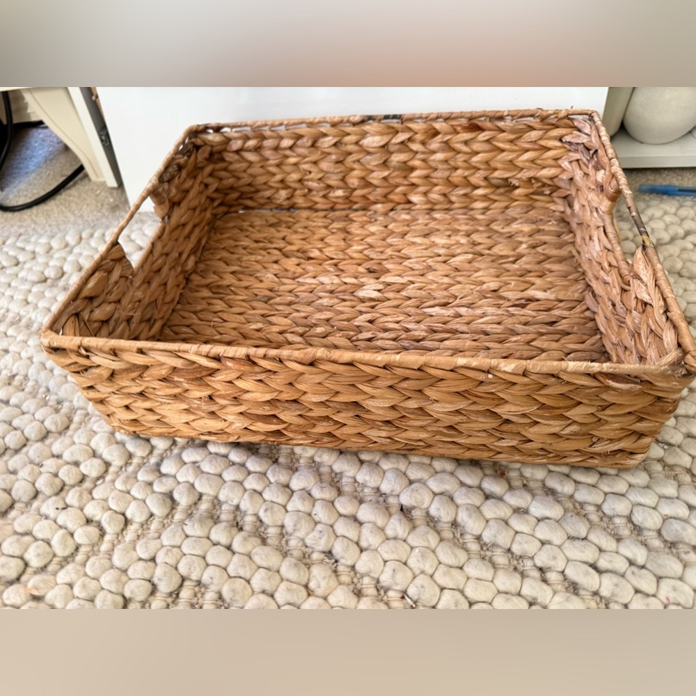 Rattan wicker serving tray